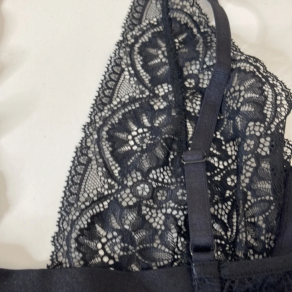Free People Hyper Plunge Underwire Bra Black Lace Small